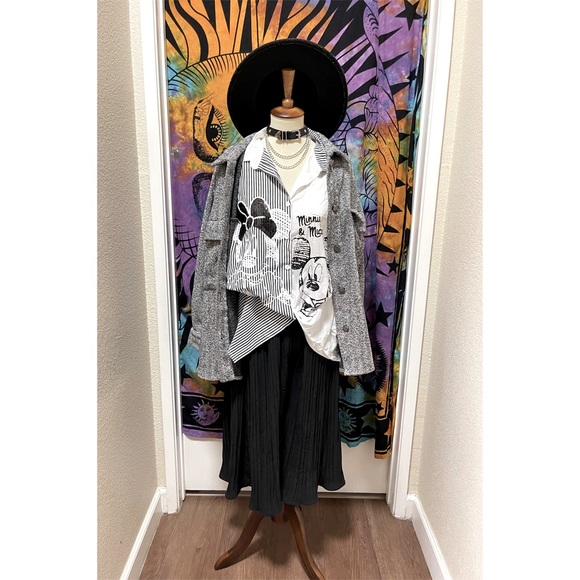 π Lovely Micky Mouse art button top - Picture 9 of 11